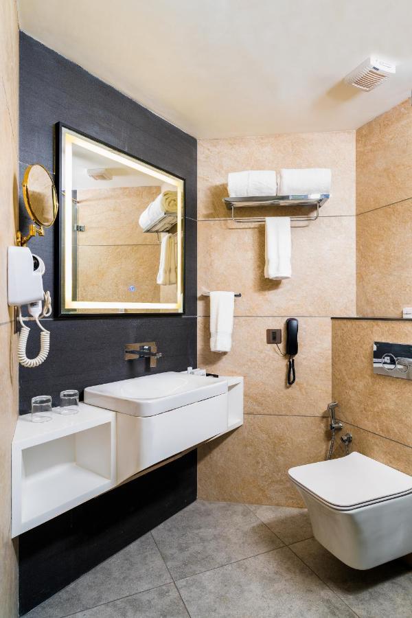 Marine Inn Hotel Kochi Luaran gambar